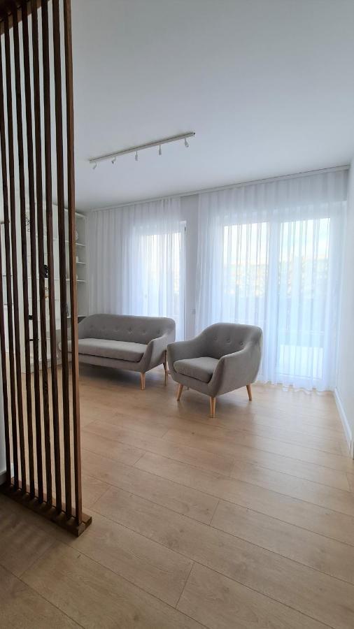 Sara Apartment オラデア エクステリア 写真